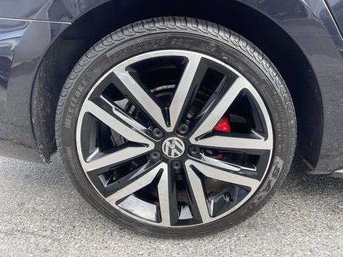 Used 2013 Volkswagen Jetta GLI Autobahn image 13