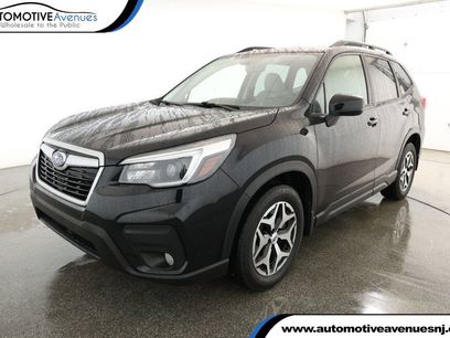 Used 2021 Subaru Forester Premium w/ Popular Package #1