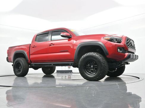 Used 2023 Toyota Tacoma TRD Off-Road AWD/4WD image 42