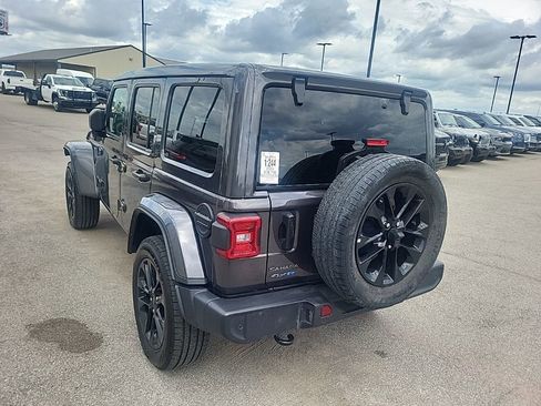 Used 2025 Jeep Wrangler Unlimited Sahara w/ Safety Group AWD/4WD image 4