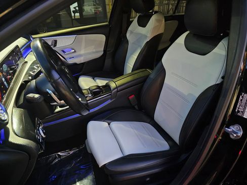 Used 2019 Mercedes-Benz A 220 image 15