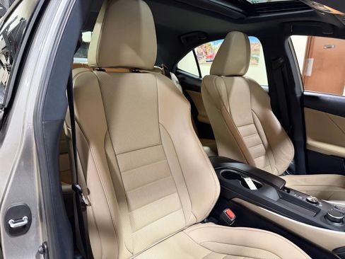 Used 2020 Lexus IS 300 F Sport image 38