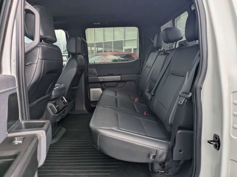 Used 2022 Ford F150 Lariat w/ Equipment Group 502A High AWD/4WD image 15