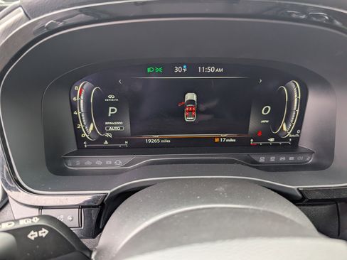 Used 2023 INFINITI QX60 Luxe image 18