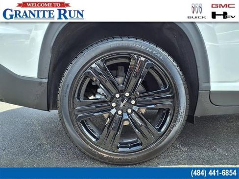 New 2025 GMC Acadia Elevation w/ Elevation Premium Package image 5