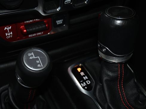 Used 2020 Jeep Wrangler Unlimited Rubicon w/ Quick Order Package 28Y Recon image 14