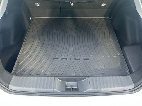 Used 2024 Toyota Prius Prime SE image 14