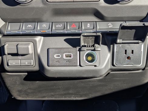 New 2026 Chevrolet Silverado 1500 Custom Trail Boss image 20