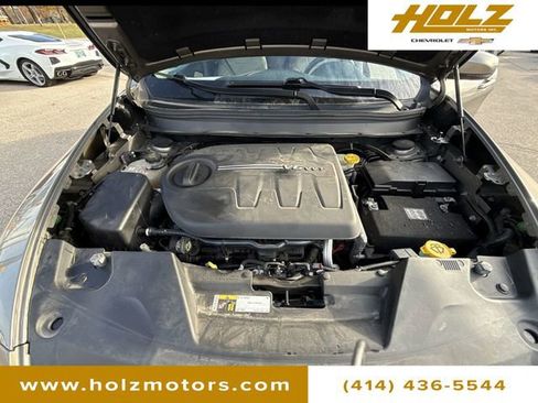 Used 2018 Jeep Cherokee Limited image 28