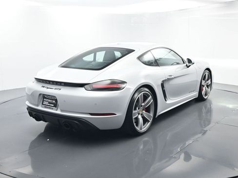 Used 2025 Porsche 718 Cayman GT4 image 14