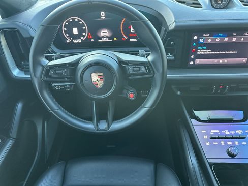 Used 2024 Porsche Cayenne Turbo GT image 14