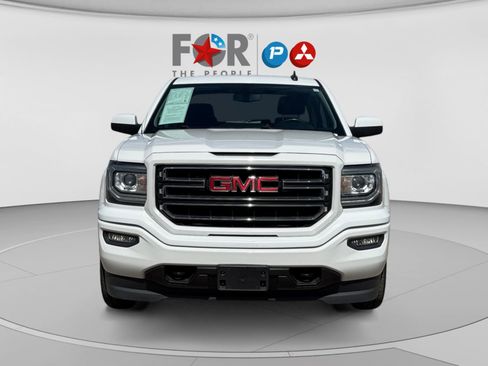 Used 2018 GMC Sierra 1500 SLE w/ SLE Value Package AWD/4WD image 8