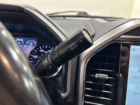 Used 2022 Ford F350 Platinum AWD/4WD image 20
