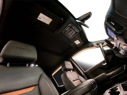 Used 2021 GMC Sierra 1500 AT4 image 28