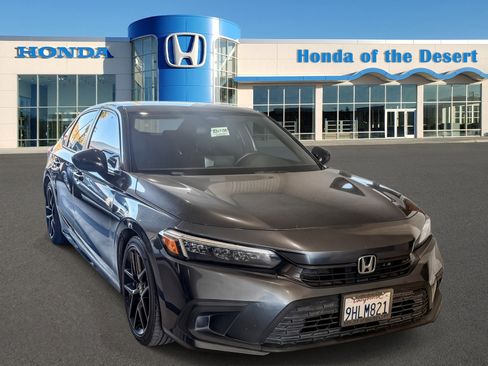 Used 2023 Honda Civic Sport image 1