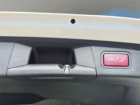 Used 2022 Mercedes-Benz GLA 250 image 17