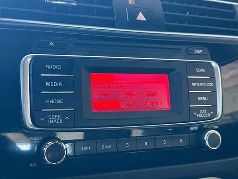 Used 2017 Kia Rio LX w/ Power Package FWD image 17