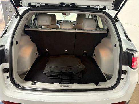 Used 2022 Jeep Compass Latitude image 9