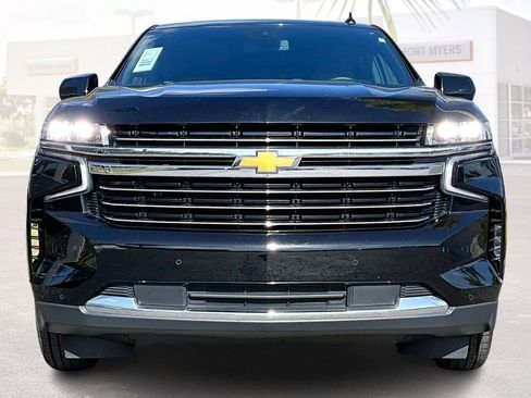Used 2023 Chevrolet Suburban LT image 29