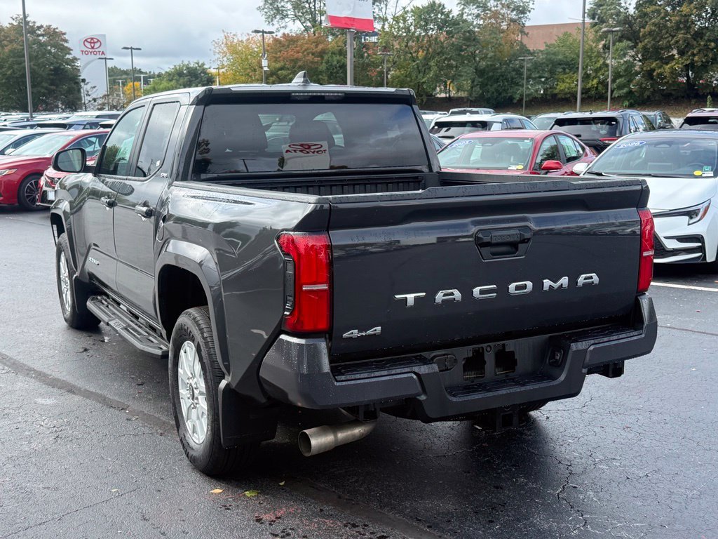 Certified 2026 Toyota Tacoma SR5 AWD/4WD image 6