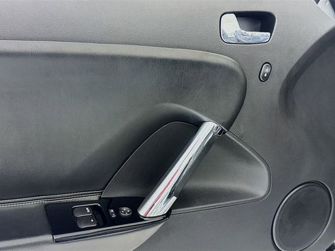 Used 2008 Saturn Sky w/ Premium Trim Package image 20