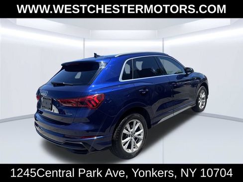 Used 2022 Audi Q3 2.0T Premium w/ Convenience Package AWD/4WD image 4