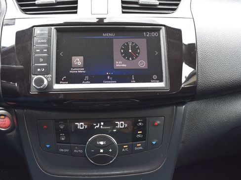 Used 2019 Nissan Sentra SV FWD image 28