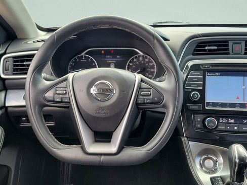 Used 2017 Nissan Maxima 3.5 SV image 16