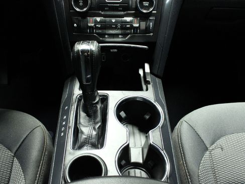 Used 2018 Ford Explorer XLT w/ Equipment Group 201A image 22