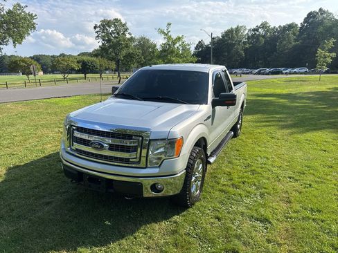 Used 2013 Ford F150 XLT w/ XTR Pkg AWD/4WD image 6
