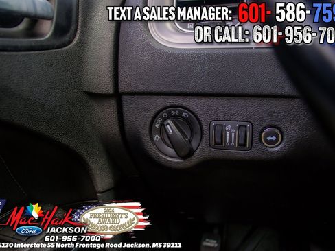 Used 2023 Dodge Charger SXT image 19