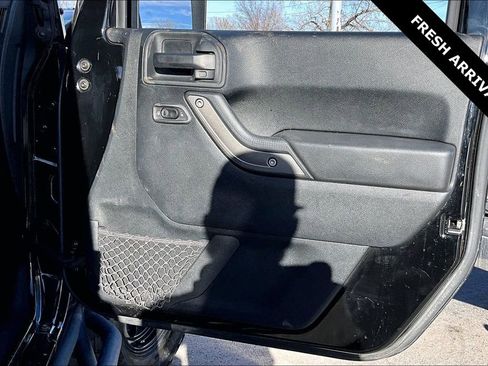 Used 2017 Jeep Wrangler Unlimited Sport w/ Quick Order Package 24S image 24