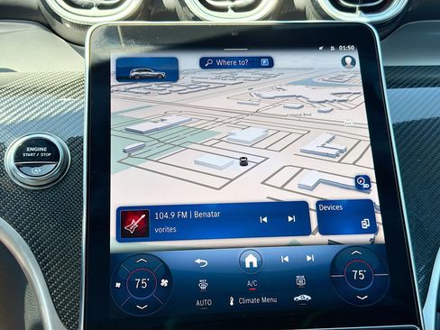 Used 2025 Mercedes-Benz GLC 43 AMG 4MATIC image 31