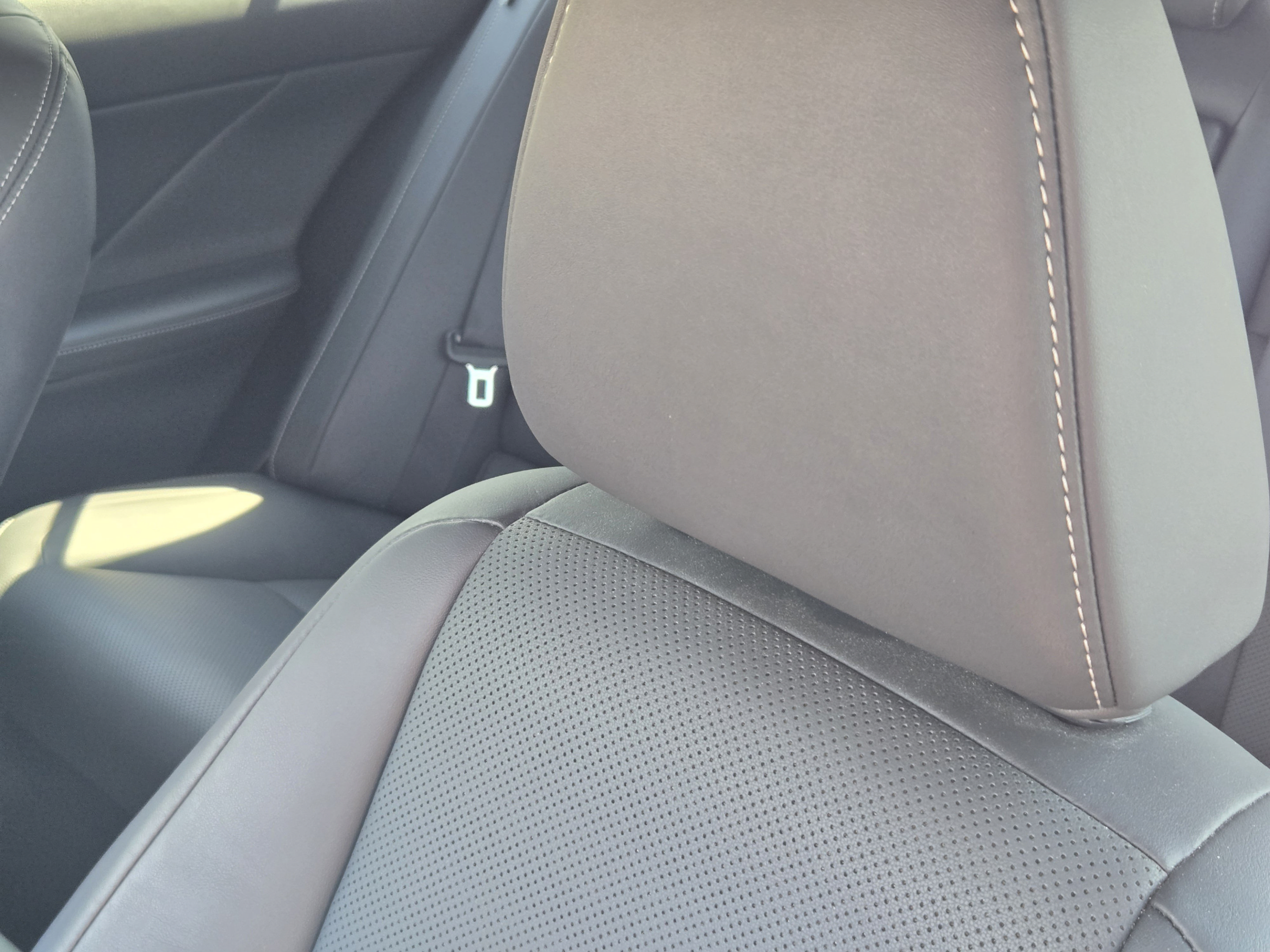 Used 2023 Lexus IS 300 w/ Premium Package RWD image 21