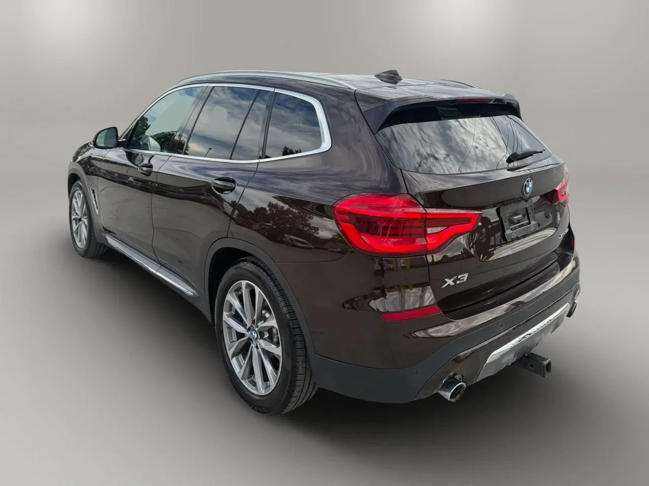 Used 2019 BMW X3 xDrive30i w/ Premium Package AWD/4WD image 5