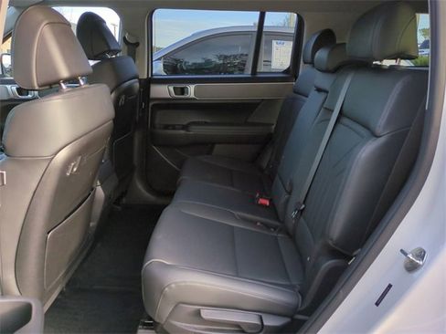 Certified 2025 Hyundai Santa Fe SEL image 14