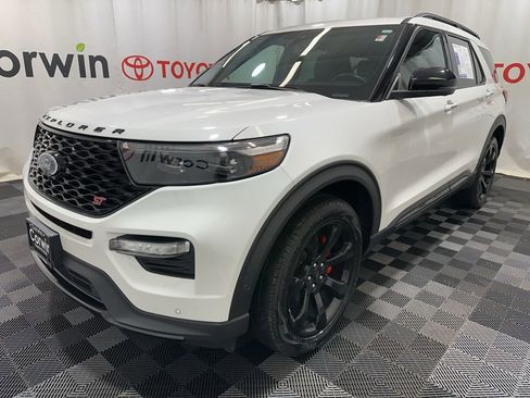 Used 2021 Ford Explorer ST w/ Equipment Group 401A image 3