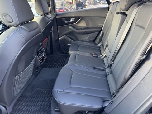 Used 2026 Audi Q8 Premium Plus image 35