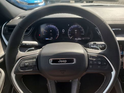 New 2026 Jeep Grand Cherokee Limited RWD image 29