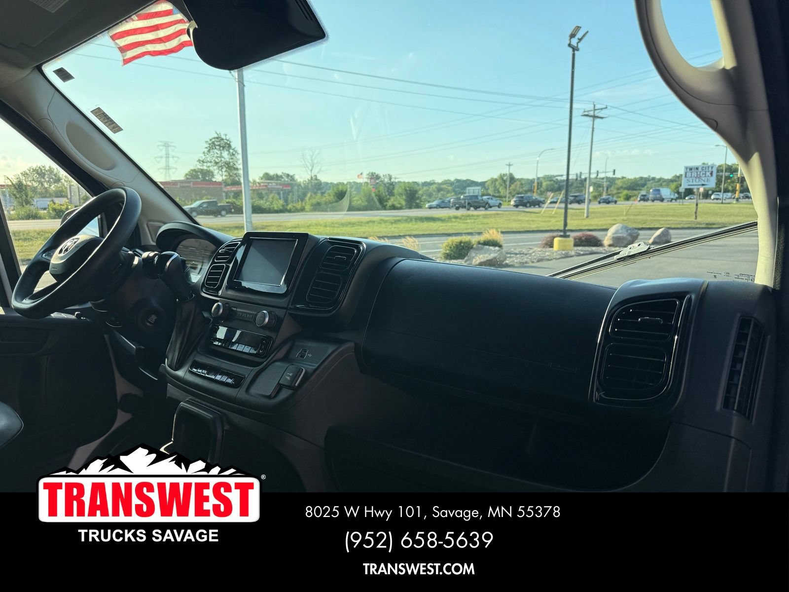 Used 2025 RAM ProMaster 3500 w/ Convenience Group FWD image 5