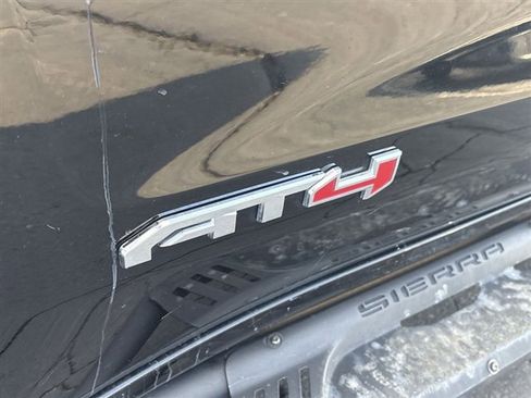 Used 2024 GMC Sierra 1500 AT4 w/ Technology Package image 32