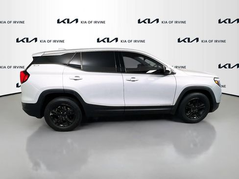 Used 2020 GMC Terrain SLE image 7