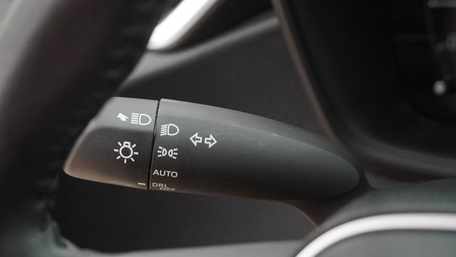 Used 2024 Toyota Corolla SE FWD image 27