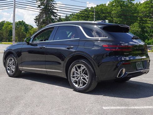 Used 2023 Genesis GV70 2.5T w/ Advanced Package AWD/4WD image 12