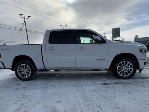 Used 2023 RAM 1500 Laramie image 9