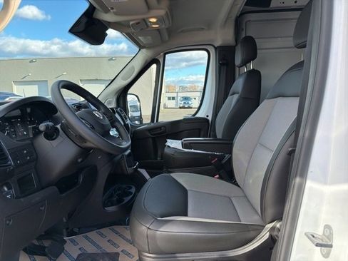 New 2026 RAM ProMaster 3500 w/ Convenience Group image 6