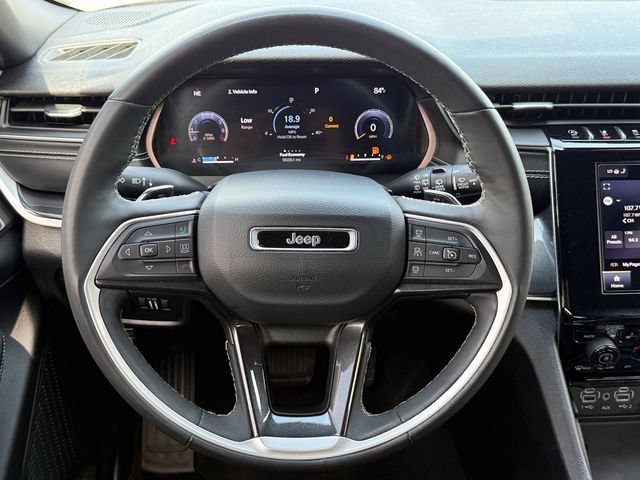 Used 2023 Jeep Grand Cherokee L Laredo AWD/4WD image 17