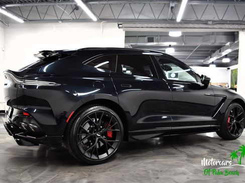 Used 2025 Aston Martin DBX 707 image 10