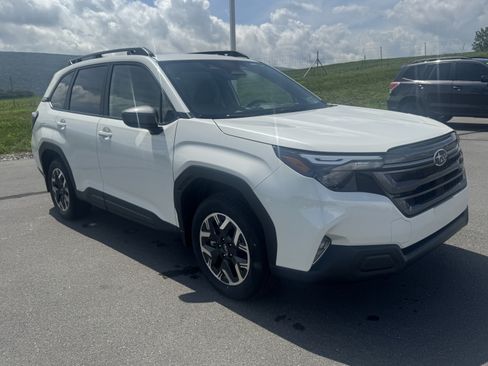 New 2026 Subaru Forester Premium AWD/4WD image 1