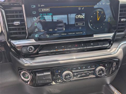 Used 2024 Chevrolet Silverado 2500 High Country w/ High Country Premium Package image 13